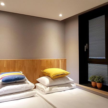 Hostel Cleo Seoul Hongdae Dış mekan fotoğraf