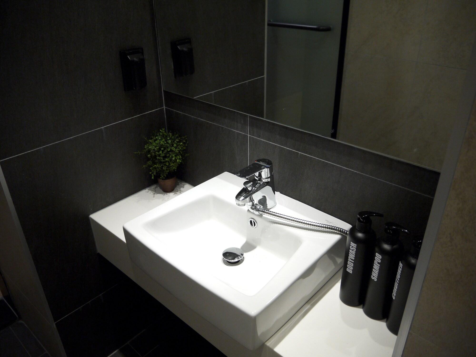 Hostel Cleo Seoul Hongdae Dış mekan fotoğraf