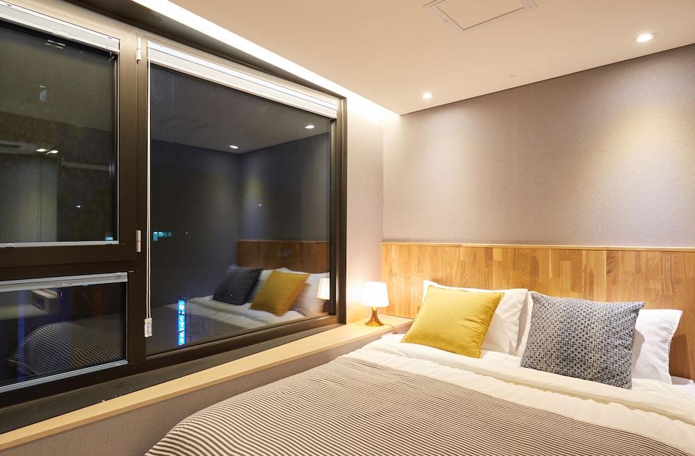 Hostel Cleo Seoul Hongdae Dış mekan fotoğraf