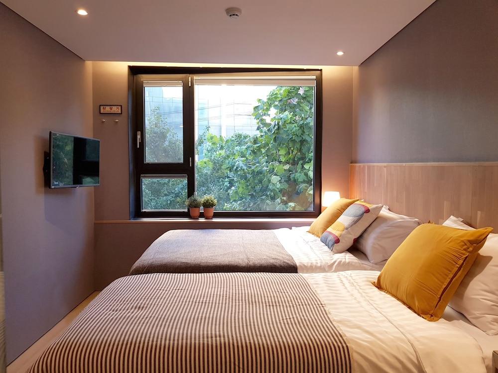 Hostel Cleo Seoul Hongdae Dış mekan fotoğraf
