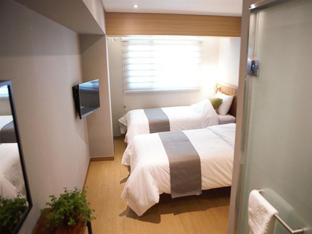 Hostel Cleo Seoul Hongdae Dış mekan fotoğraf