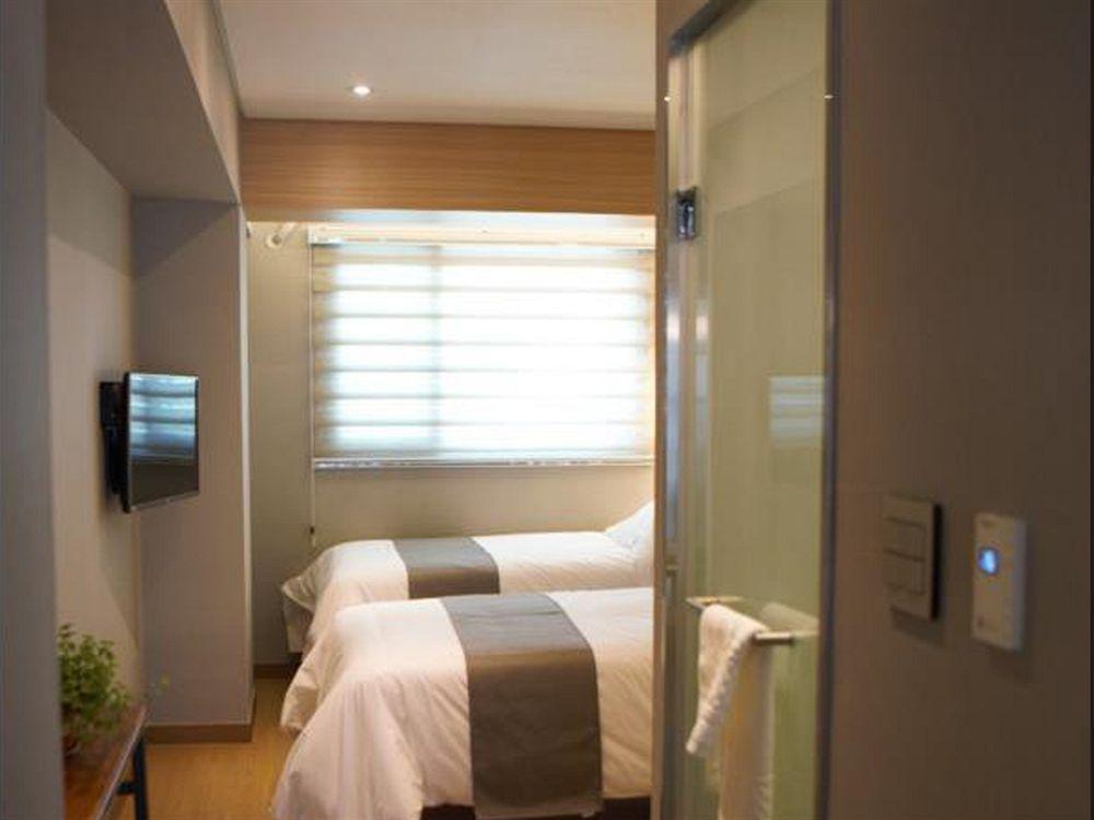 Hostel Cleo Seoul Hongdae Dış mekan fotoğraf
