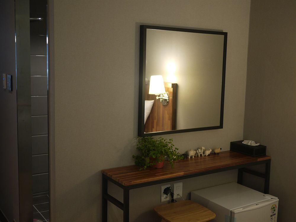 Hostel Cleo Seoul Hongdae Dış mekan fotoğraf
