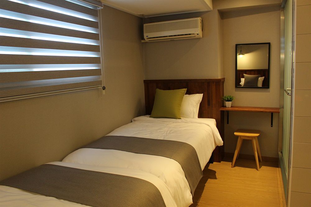 Hostel Cleo Seoul Hongdae Dış mekan fotoğraf